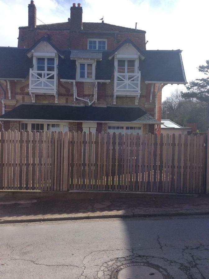 L'Annexe Villa วิลเลร์-ซูร์-แมร์ ภายนอก รูปภาพ